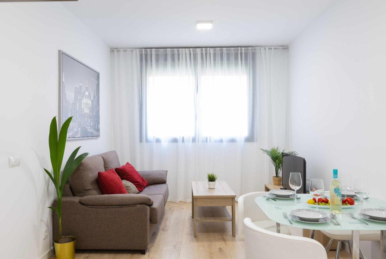 Cosmopolitan Apt & Malaga Beach エクステリア 写真